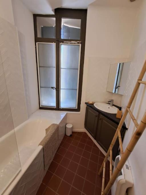 Hypercentre, Appartement Coquet En Rez-De-Chaussee Perpignan Exterior foto